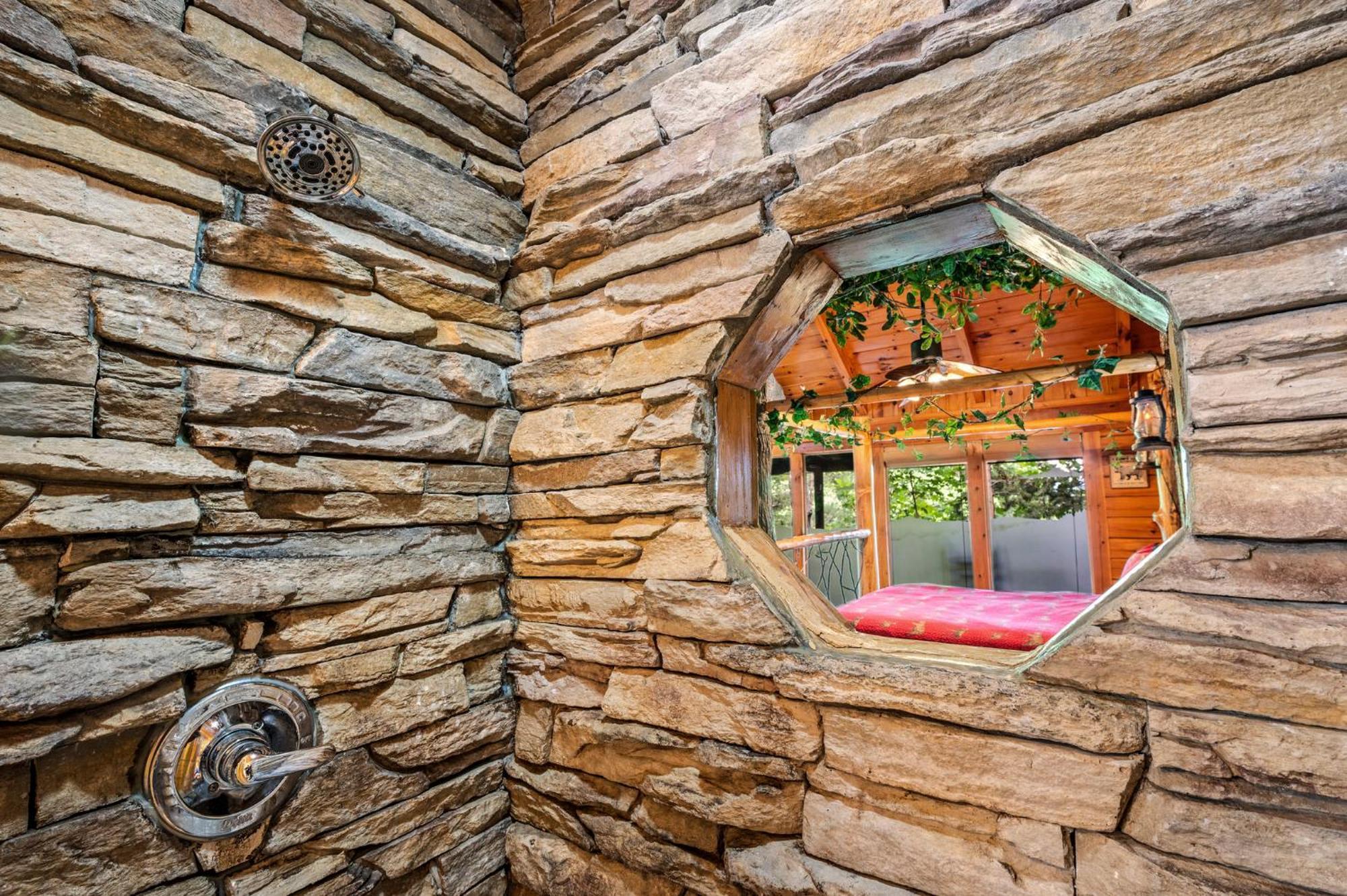 Gatlinburg Enchanted Treehouse By Stony Brook Cabins 외부 사진